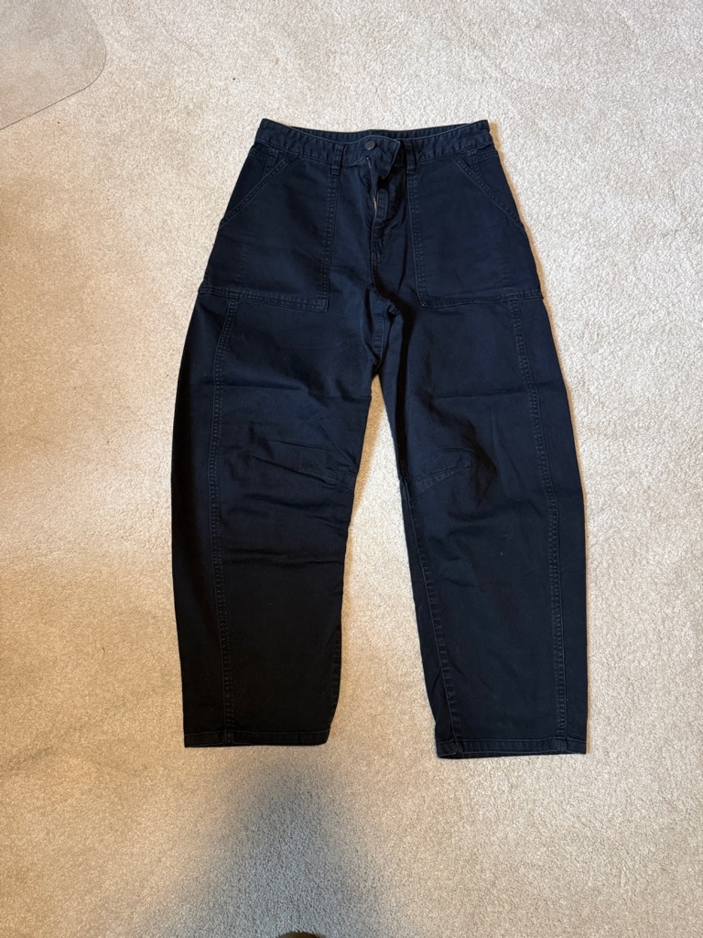 GAP Black Mid Rise Twill Barrel Pants